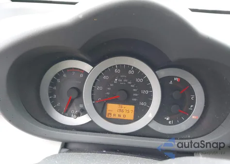 2011 Toyota Rav4 z USA, uszkodzony, nr VIN 2T3ZF4DV3BW093338